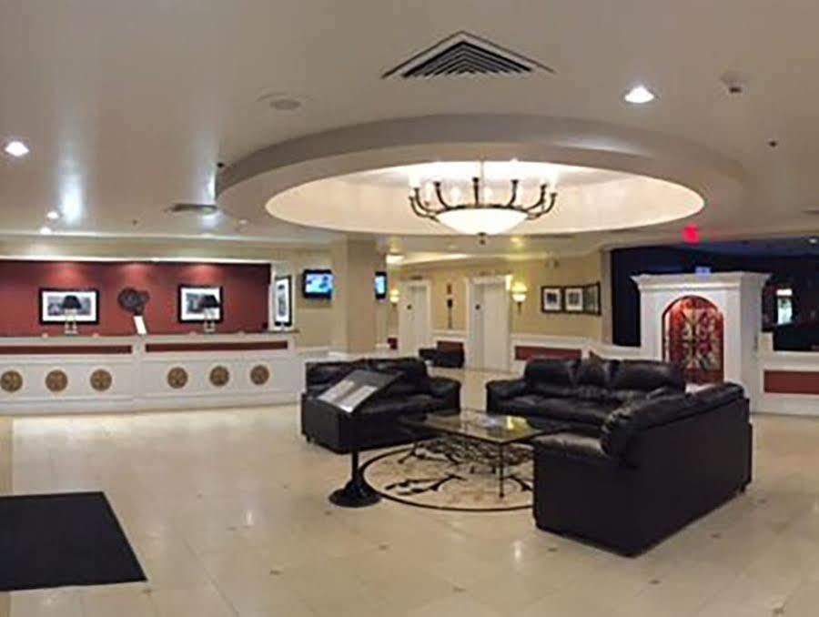 Clarion Hotel Indianapolis Exterior foto